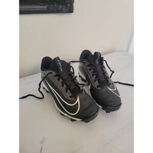 Boy's Black Nike Vapor Fastflex Cleats Size 4.5